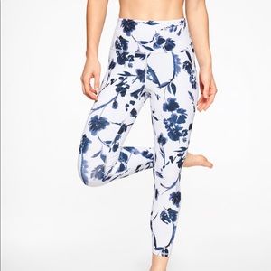 Flower athleta workout pants